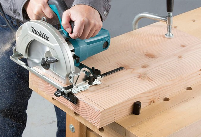 7-1/4 Inch Circular Saw