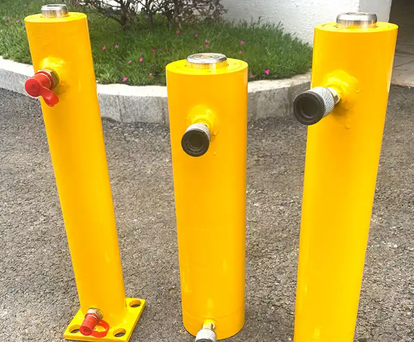 Double-Acting Hydraulic Cylinder