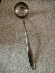 Oil-Draining Spoon