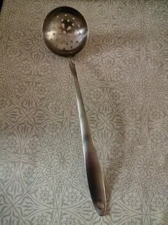 Oil-Draining Spoon