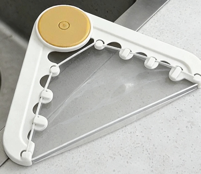Kitchen Plastic Triangular Sink Strainer