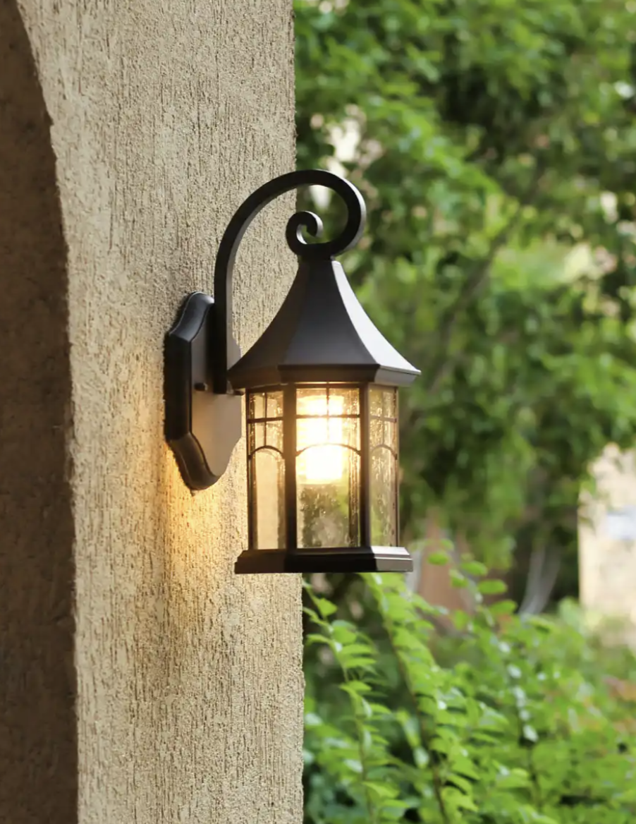 European Retro Cast Aluminum Landscape Light