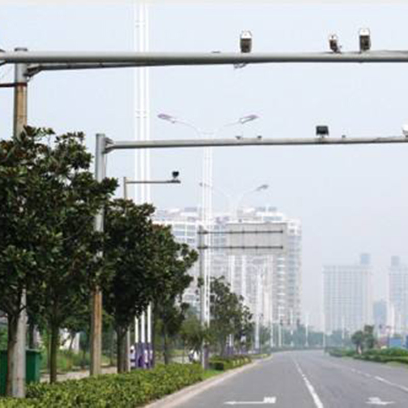 Smart Integrated Traffic Monitoring Pole