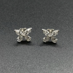 Lab-Grown Diamond Stud Earrings