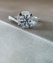 Ban nhạc kim cương được trồng trong phòng thí nghiệm